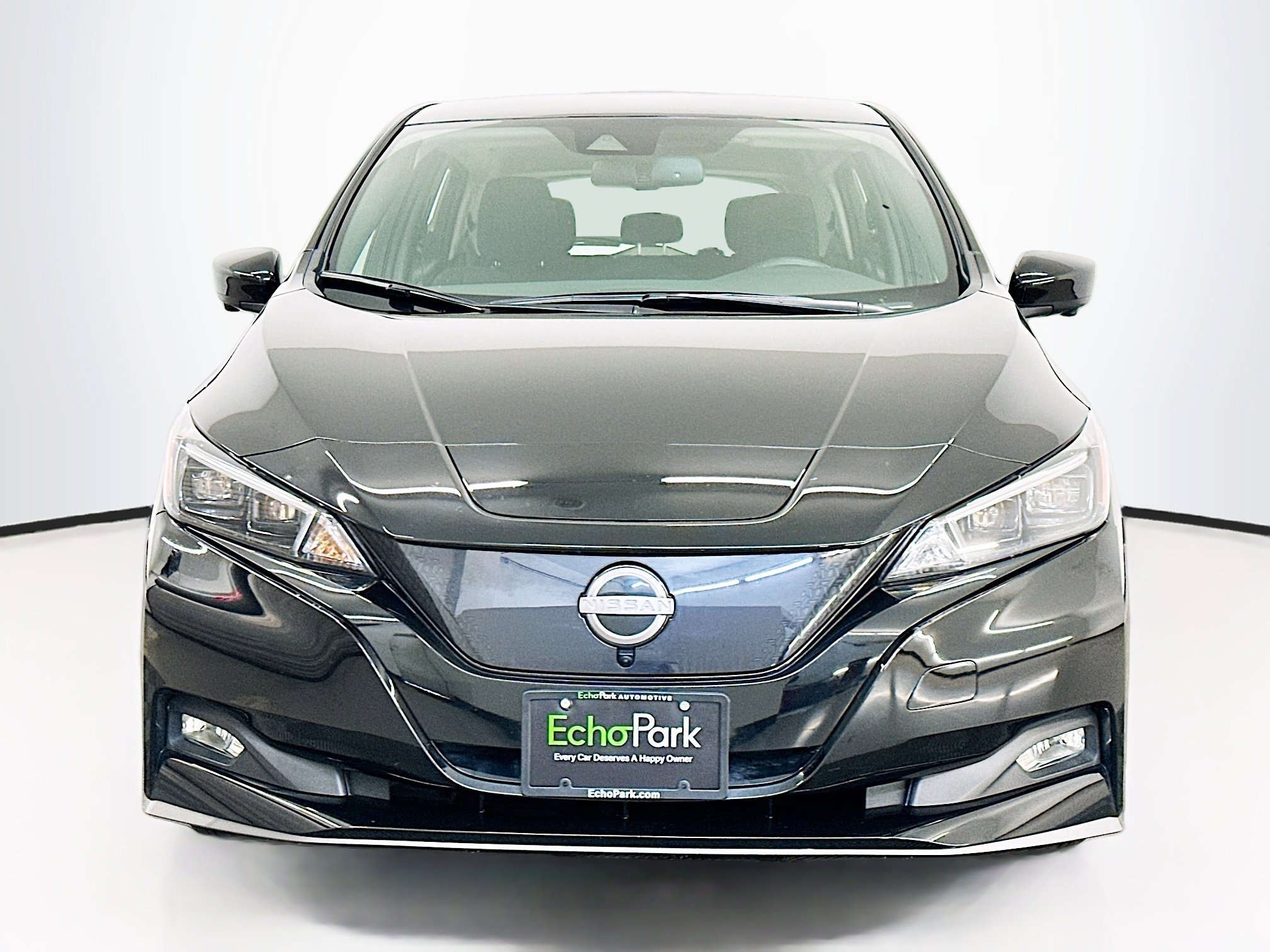 Used 2024 Nissan Leaf SV Plus FWD image 2