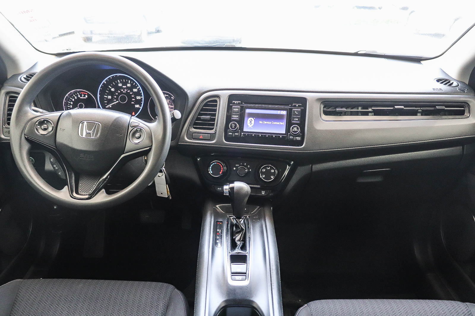 Used 2017 Honda HR-V LX image 14