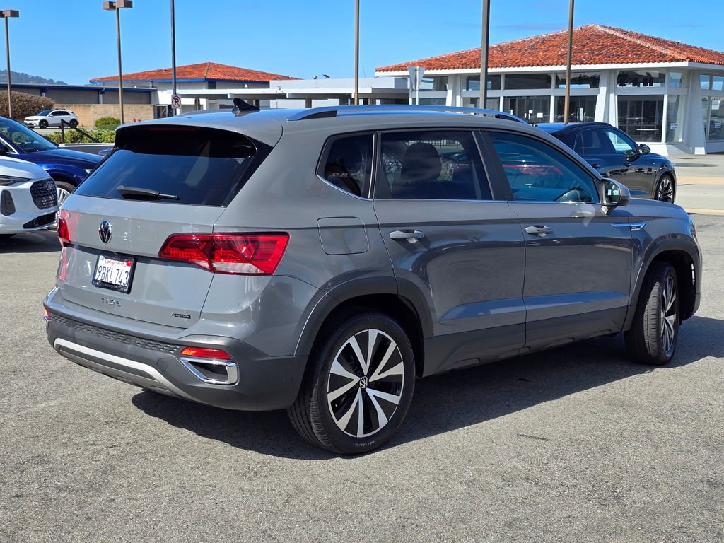 Used 2022 Volkswagen Taos SE image 4