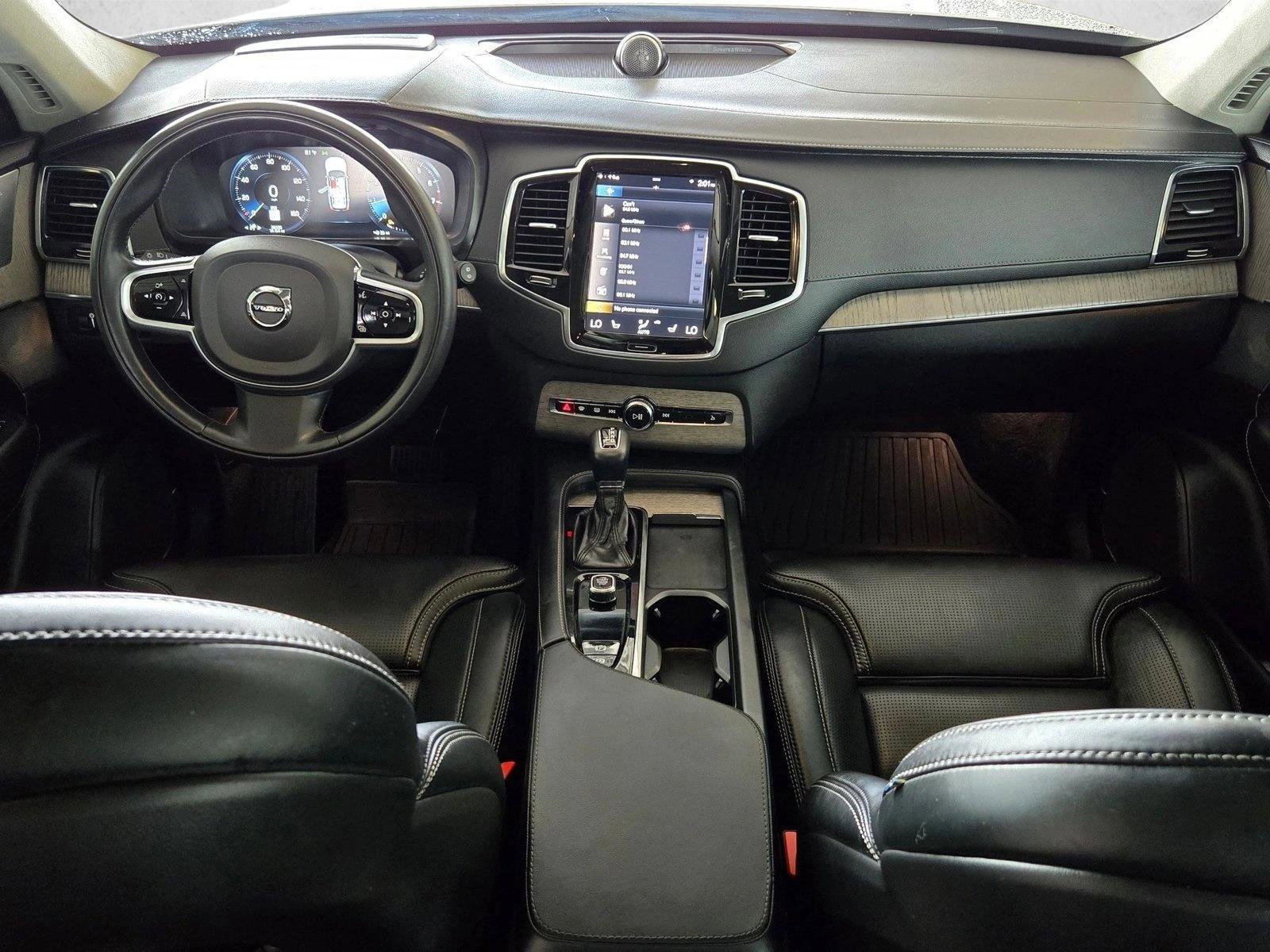 Used 2022 Volvo XC90 T6 Inscription w/ Lounge Package AWD/4WD image 18