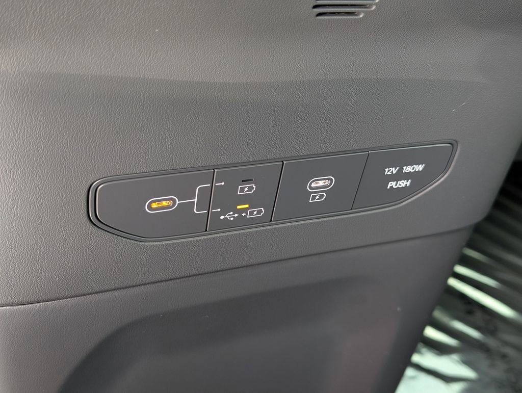 Certified 2024 Kia EV9 GT-Line image 30