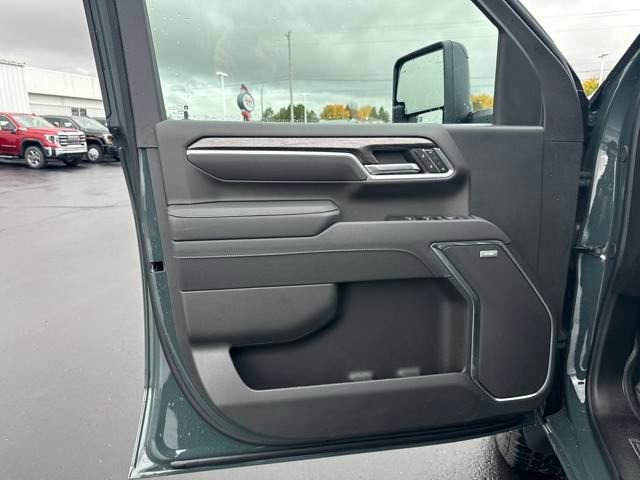 New 2026 Chevrolet Silverado 2500 LTZ w/ LTZ Plus Package image 9