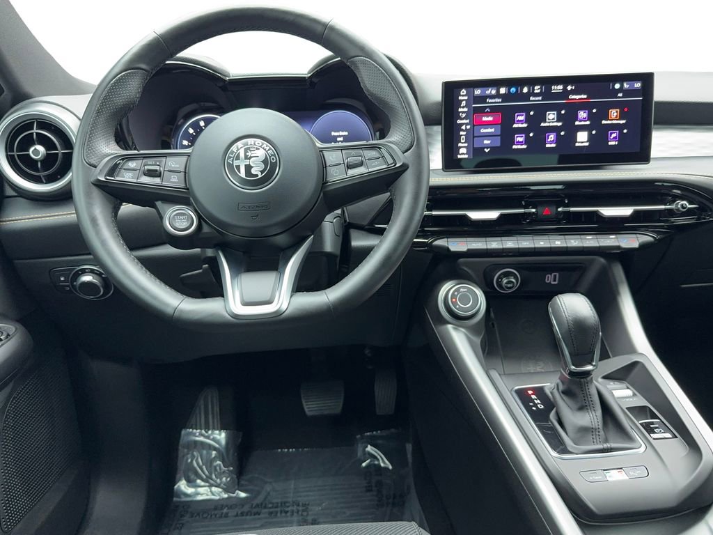 Used 2024 Alfa Romeo Tonale Ti w/ Active Assist Package AWD/4WD image 15
