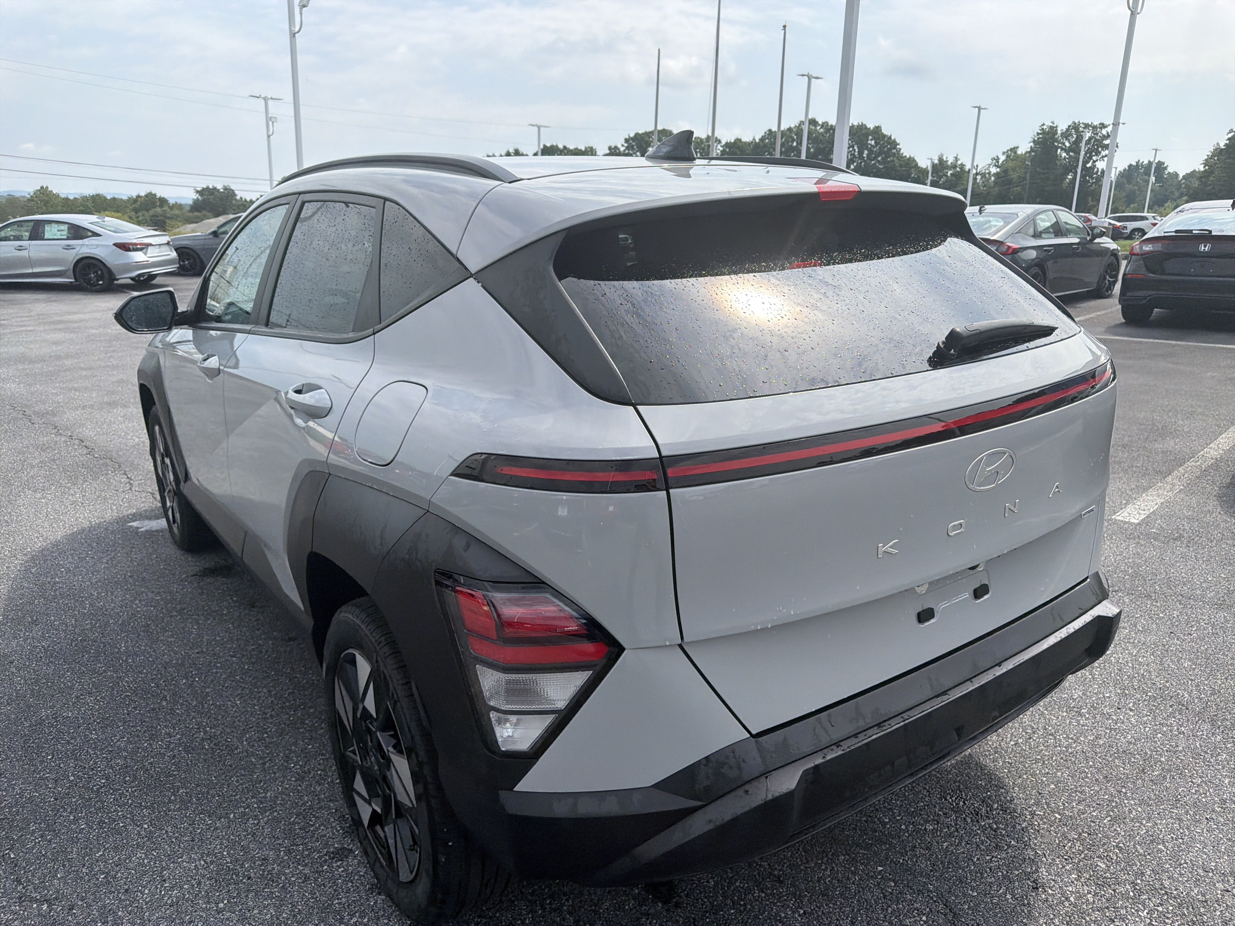 Certified 2024 Hyundai Kona SEL w/ Convenience Package AWD/4WD image 6