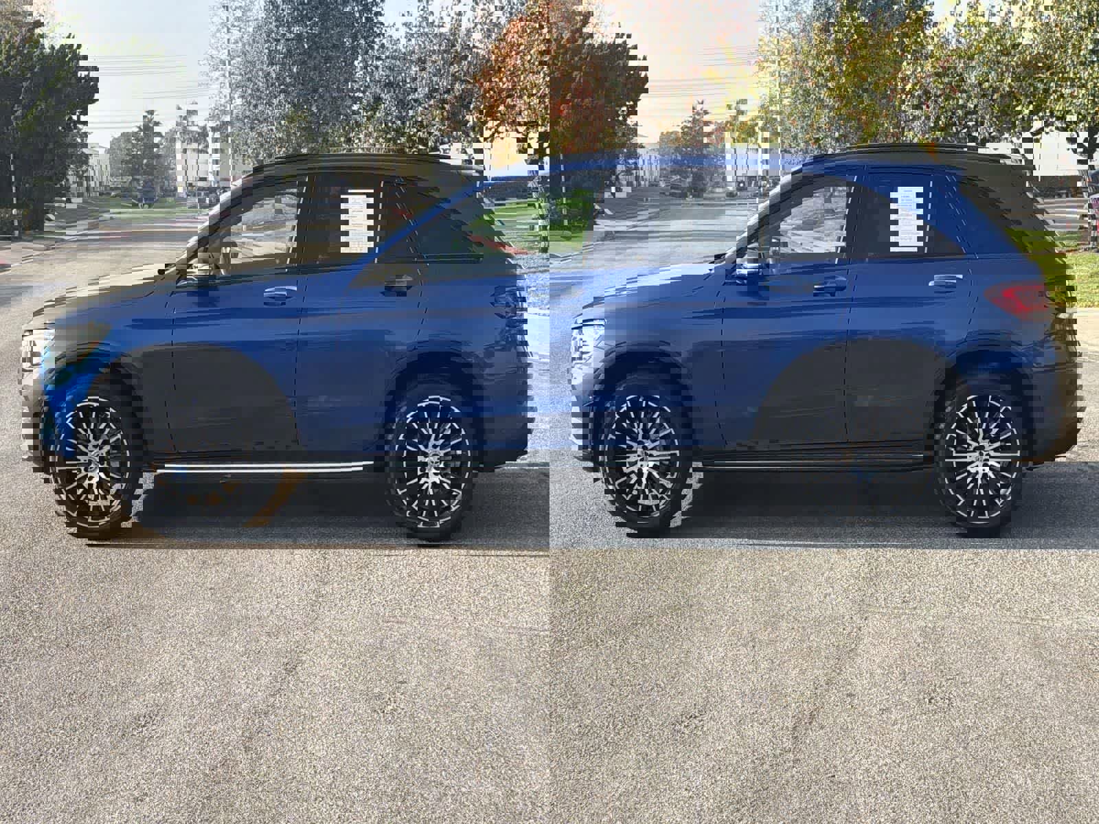 Used 2022 Mercedes-Benz GLC 300 image 7