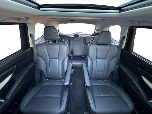 Used 2021 Subaru Ascent Limited w/ Technology Package AWD/4WD image 16