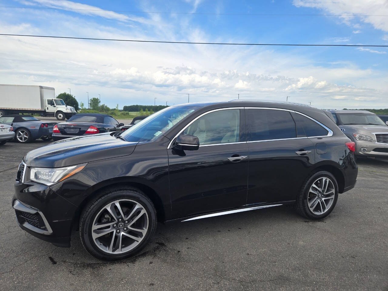 Used 2017 Acura MDX w/ Advance Package AWD/4WD image 4