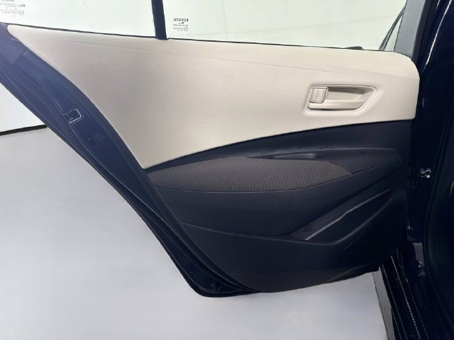 Used 2025 Toyota Corolla LE FWD image 24