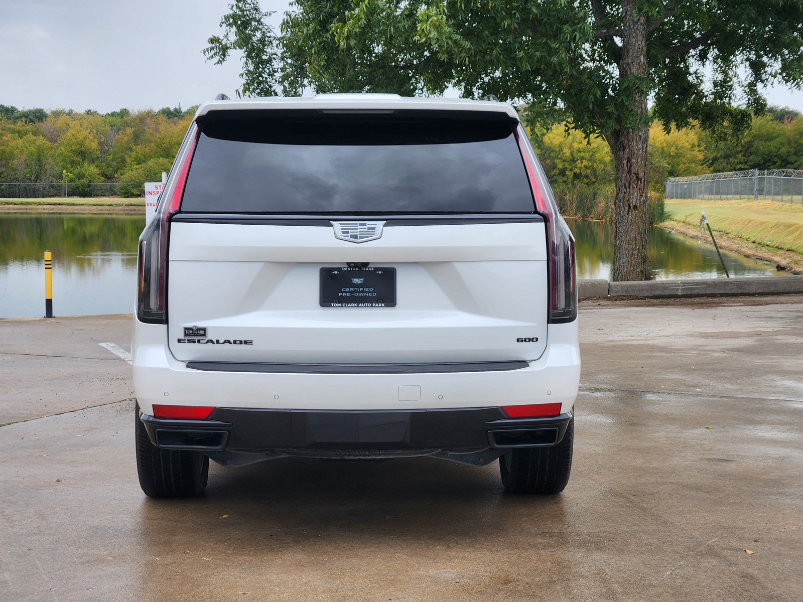 Certified 2024 Cadillac Escalade Sport Platinum AWD/4WD image 35
