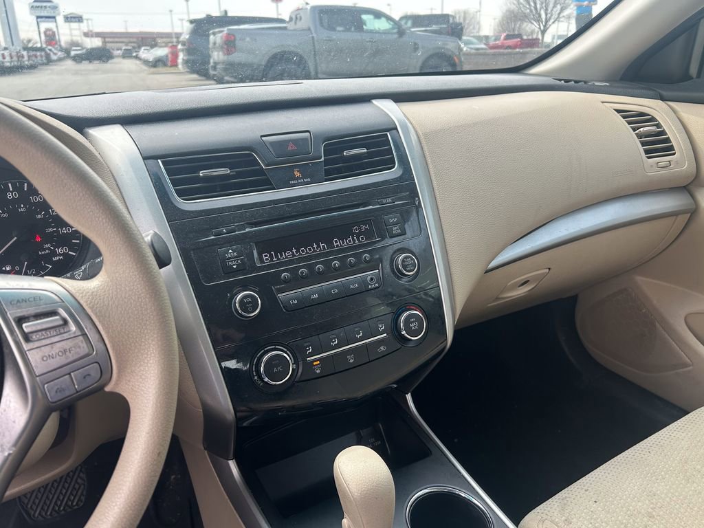 Used 2015 Nissan Altima 2.5 S w/ Power Driver Seat Package image 18