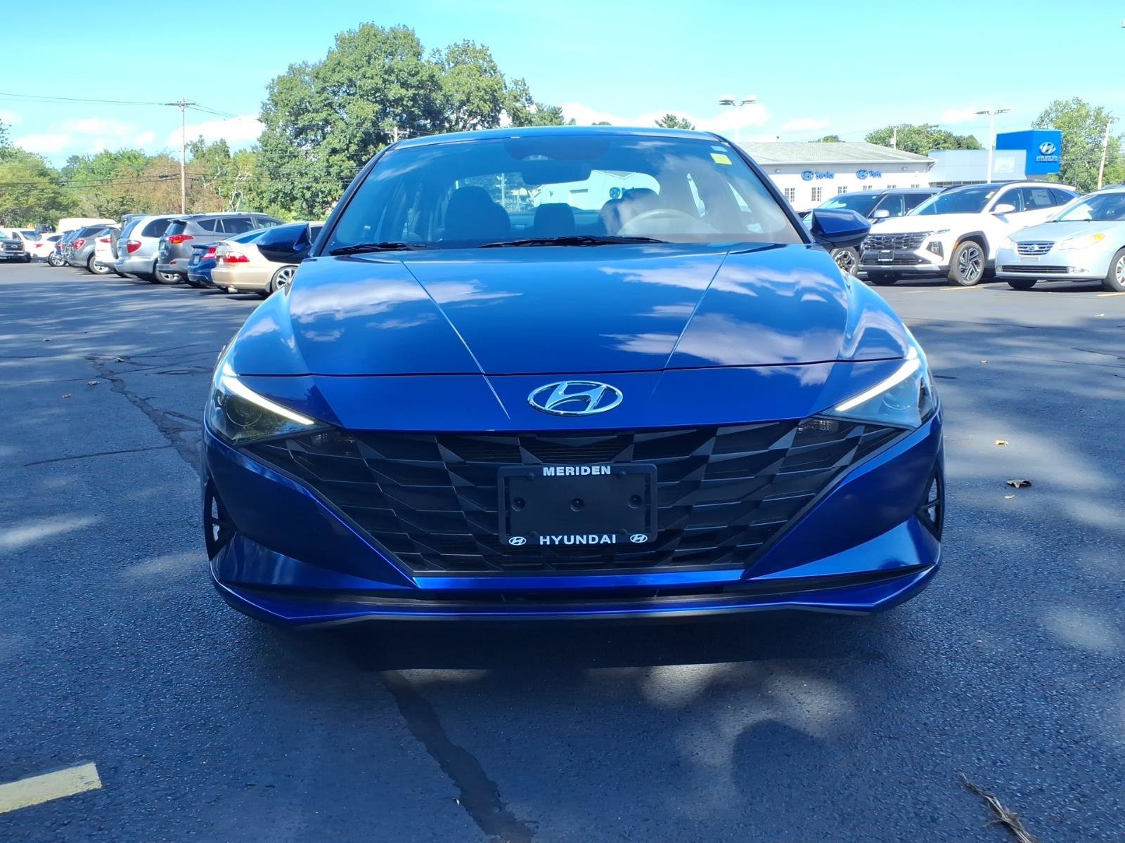 Certified 2023 Hyundai Elantra SEL FWD image 2