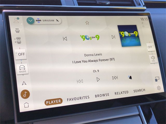 Used 2025 Land Rover Range Rover Velar S image 16