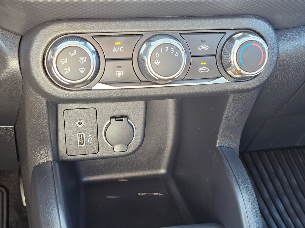 Certified 2023 Nissan Kicks S FWD image 15