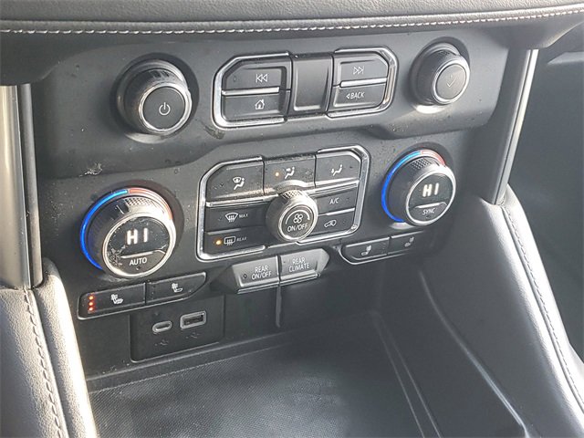 Certified 2023 Chevrolet Tahoe Z71 w/ Luxury Package image 30