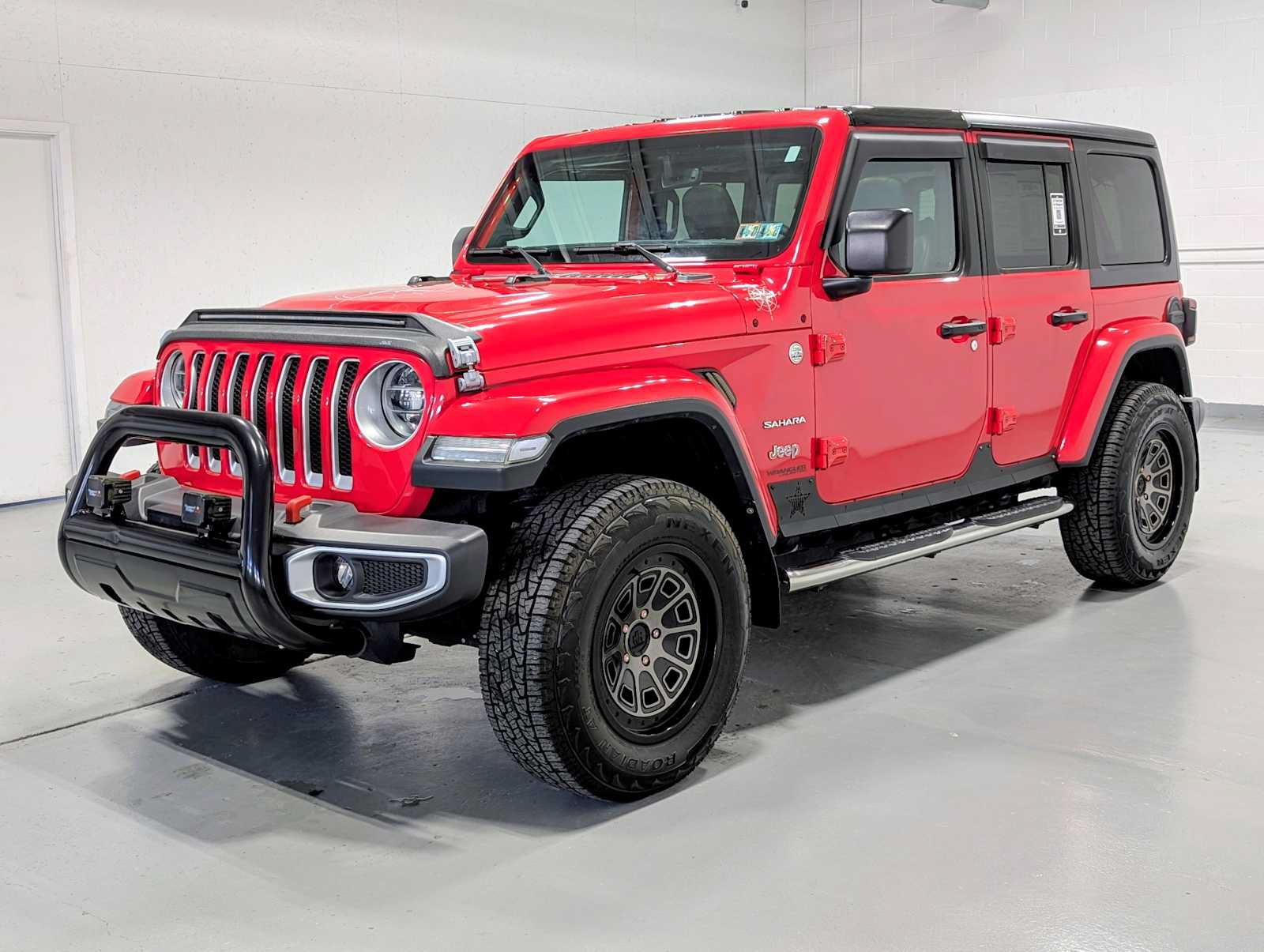 Used 2019 Jeep Wrangler Unlimited Sahara AWD/4WD image 1
