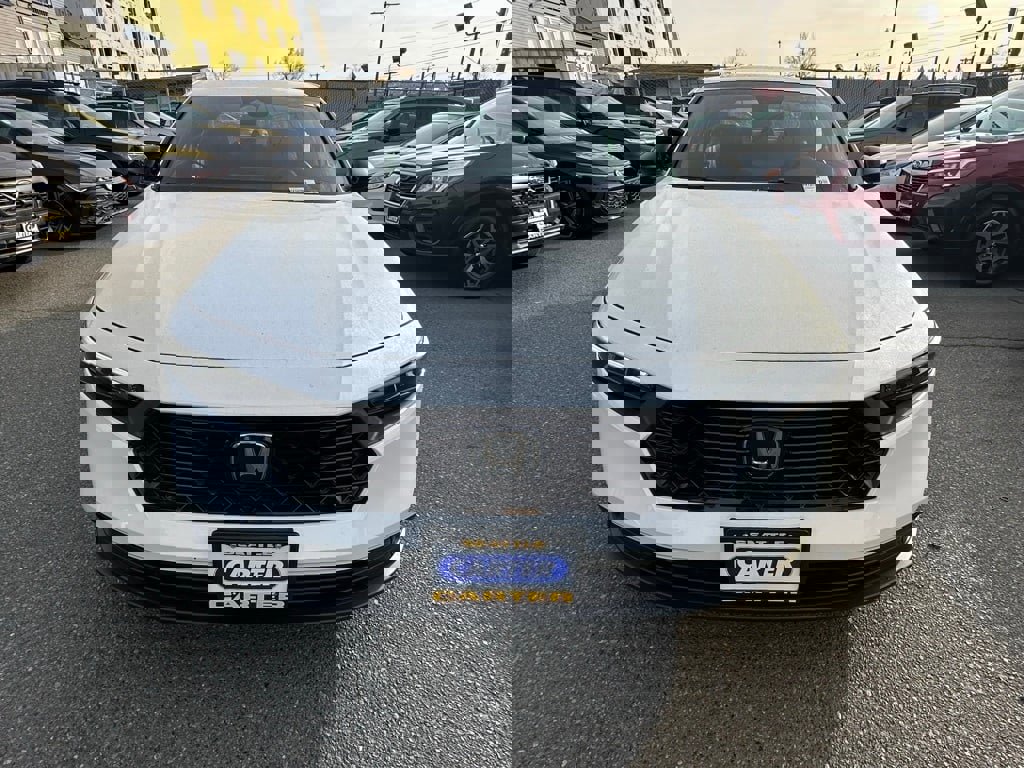 Used 2024 Honda Accord Sport image 2