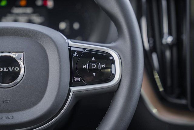 New 2026 Volvo XC60 B5 Plus w/ Protection Package Premier image 29