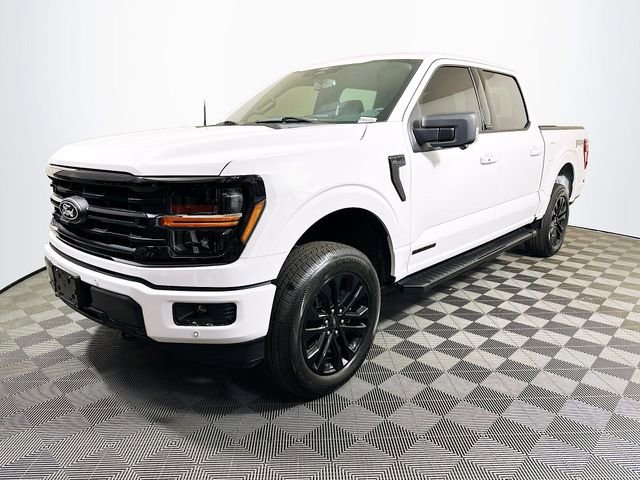 Used 2025 Ford F150 XLT w/ Equipment Group 302A MID image 4