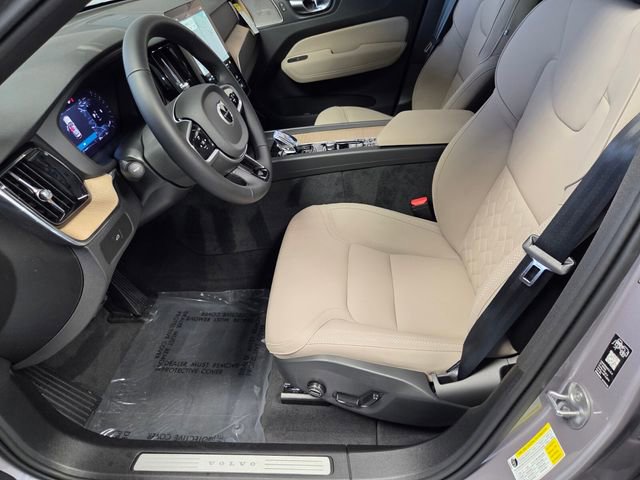 New 2026 Volvo XC60 B5 Plus w/ Protection Package Premier AWD/4WD image 9