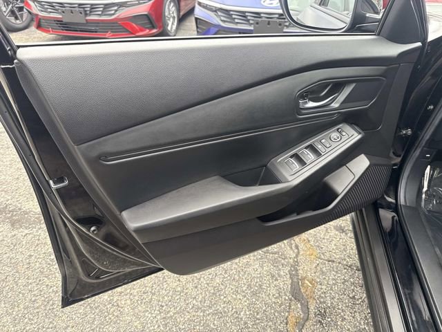 Used 2025 Honda Accord SE image 18