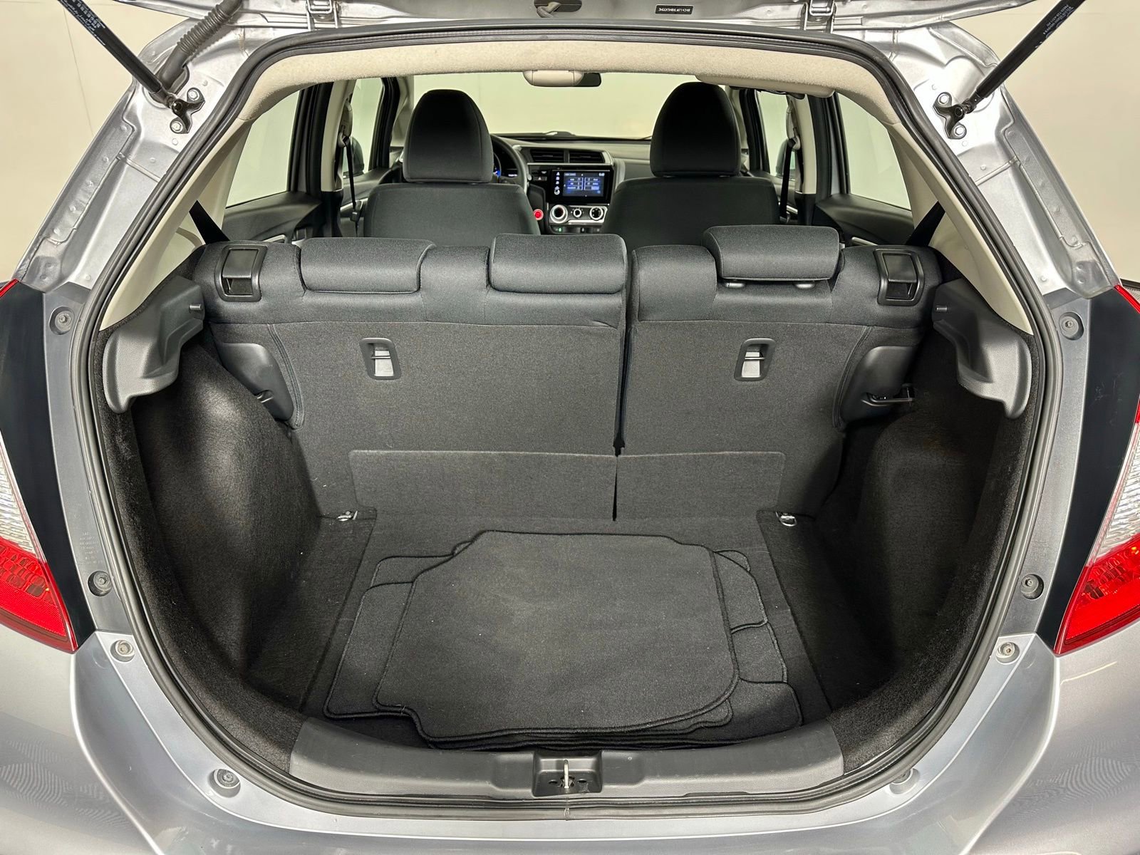 Used 2020 Honda Fit EX image 23