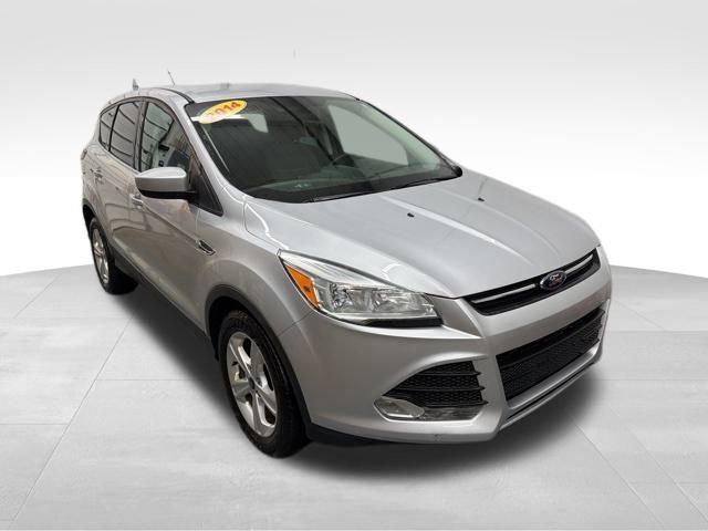 Used 2014 Ford Escape SE image 3