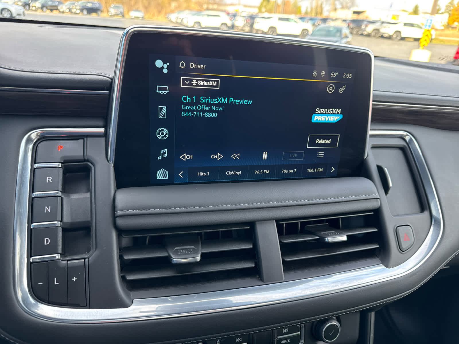 Used 2024 Chevrolet Tahoe Z71 w/ Z71 Off-Road Package image 31