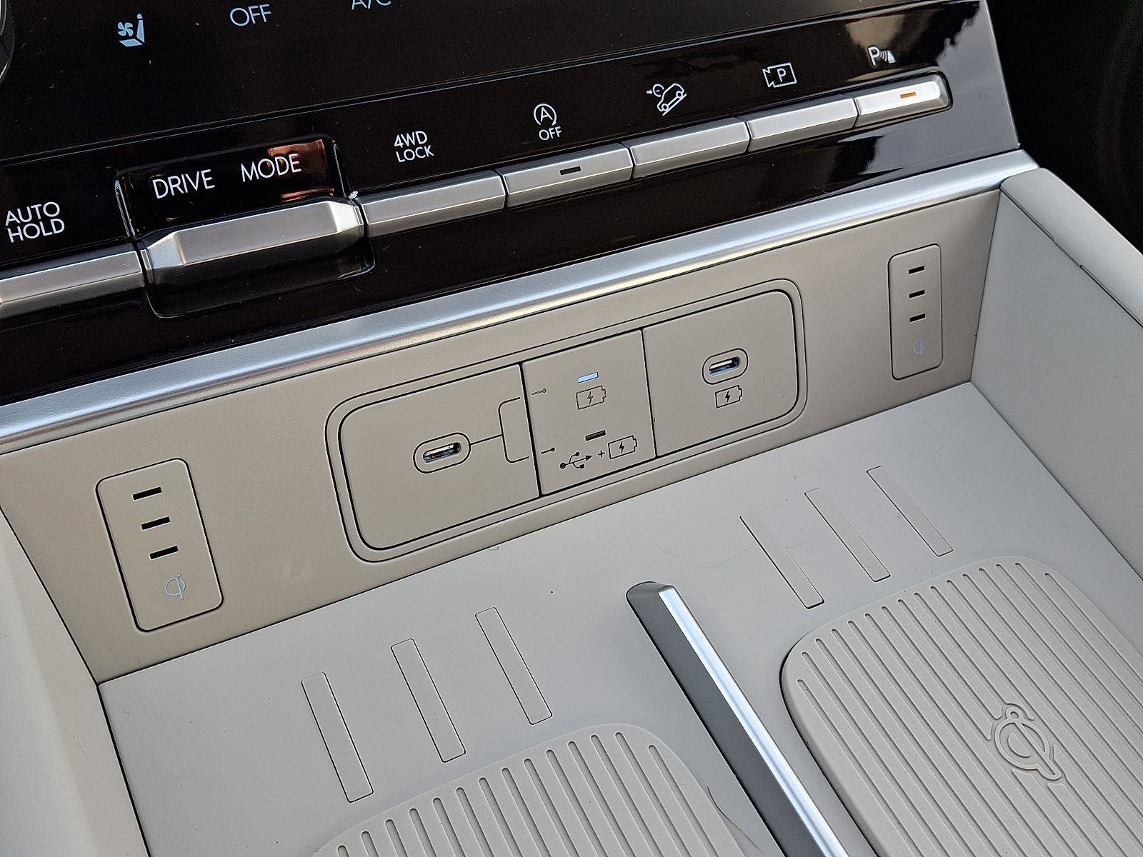 Certified 2026 Hyundai Santa Fe Limited image 25