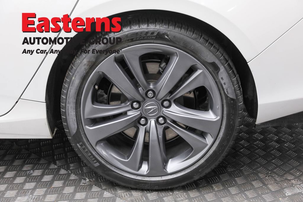 Used 2023 Acura TLX image 8