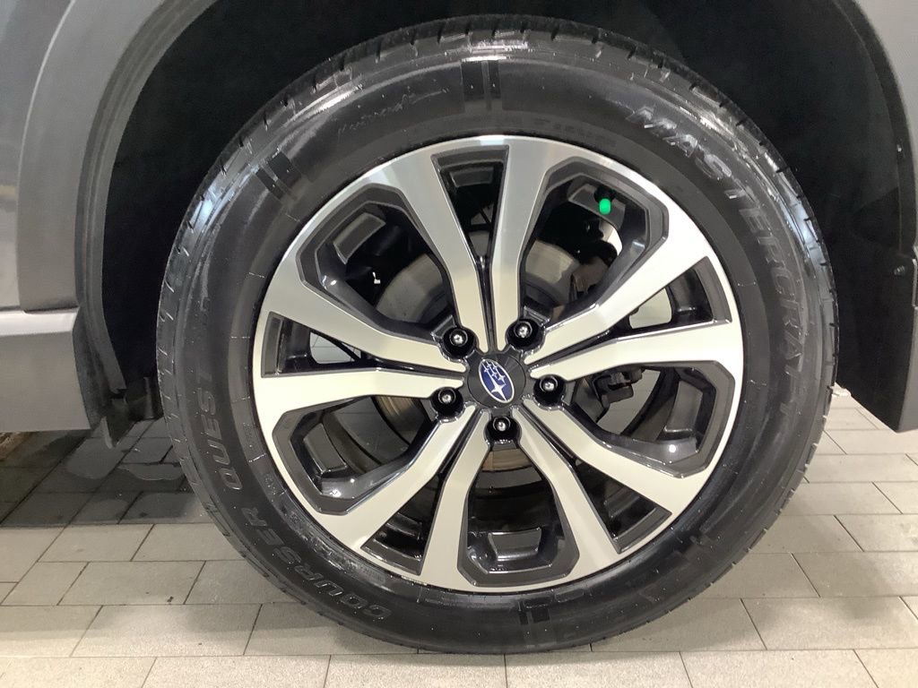 Used 2022 Subaru Forester Limited image 26