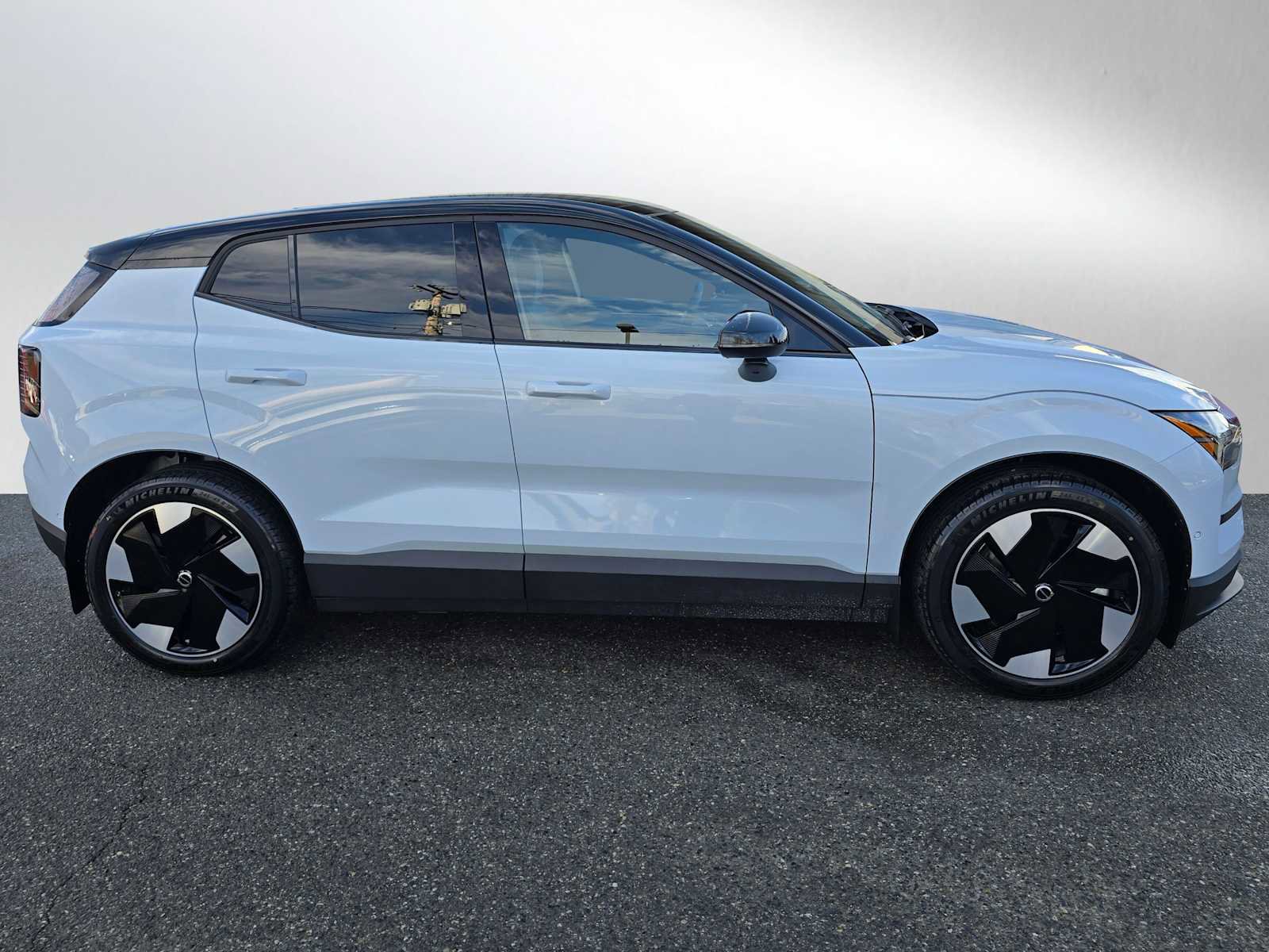 New 2026 Volvo EX30 Plus w/ Protection Package Premier AWD/4WD image 2