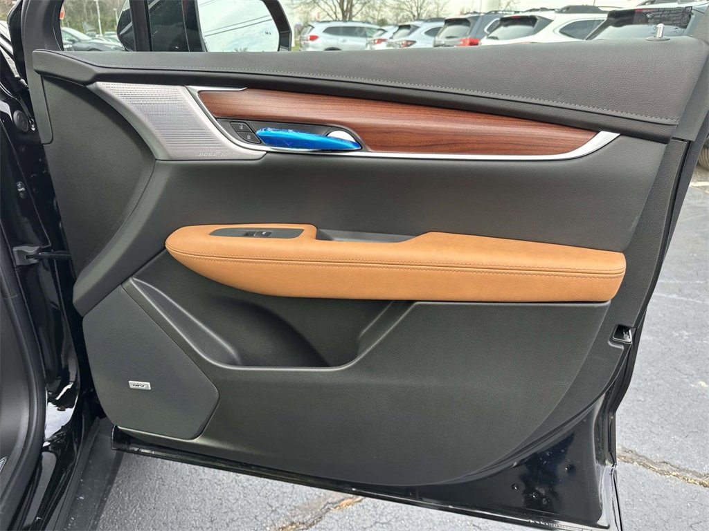 New 2026 Cadillac XT5 Premium Luxury w/ Driver Assist Package image 8