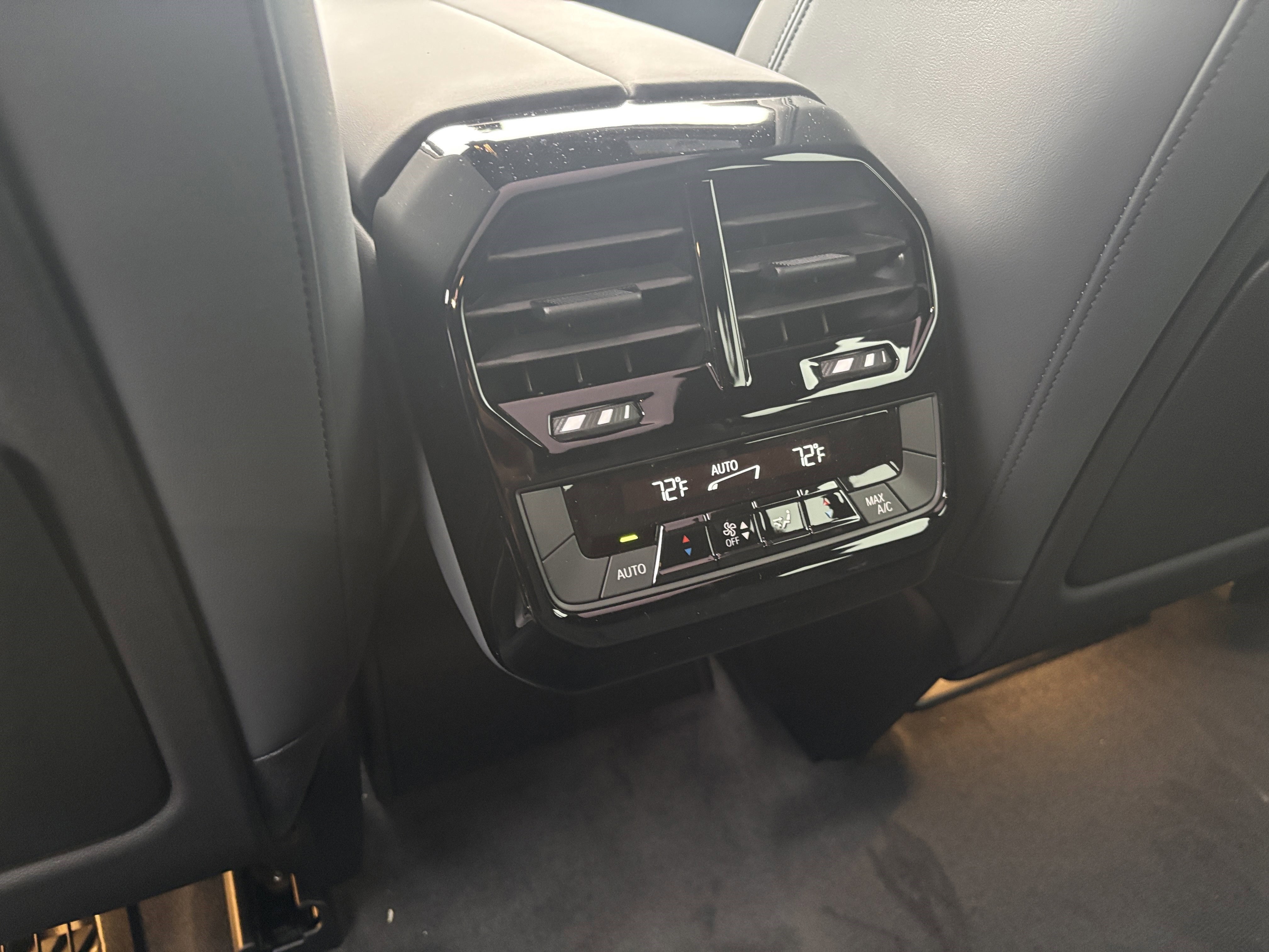 Used 2026 BMW iX xDrive60 w/ M Sport Package image 29