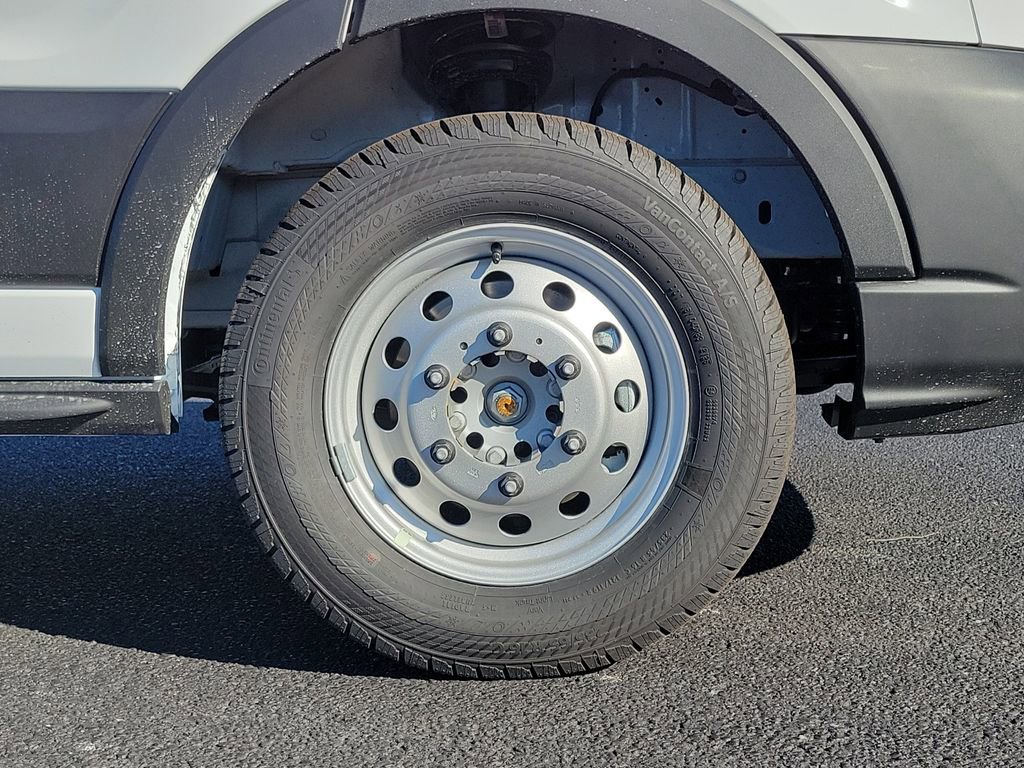 New 2025 Ford Transit 250 Low Roof AWD image 8