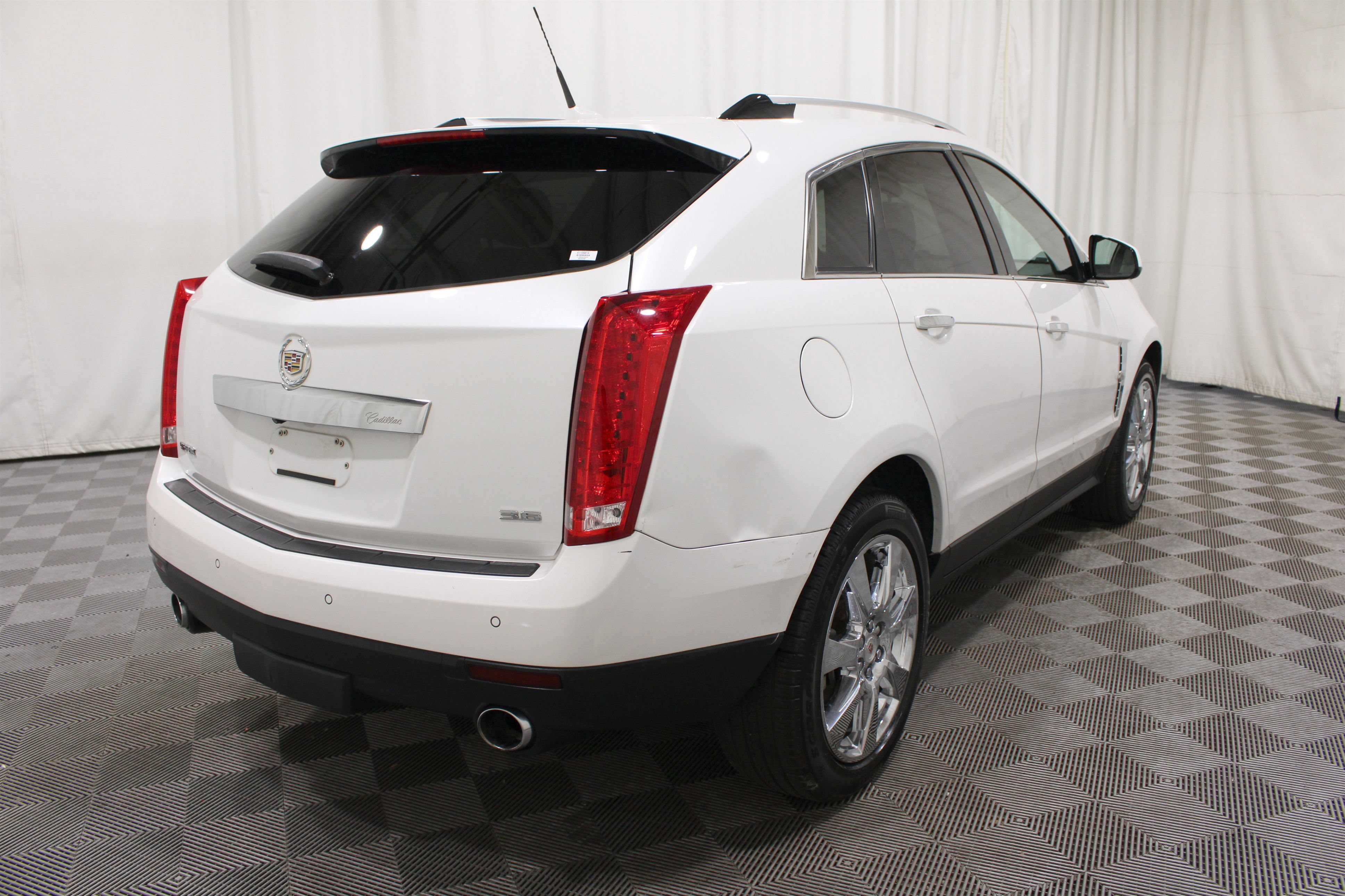 Used 2012 Cadillac SRX Performance FWD image 32