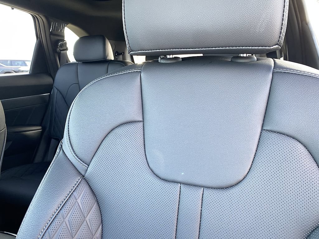 New 2026 Kia Sorento SX Prestige AWD/4WD image 11