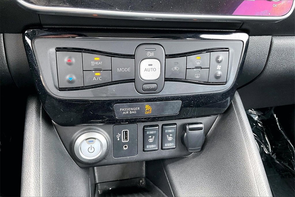 Used 2019 Nissan Leaf SL Plus w/ Protection Package image 14