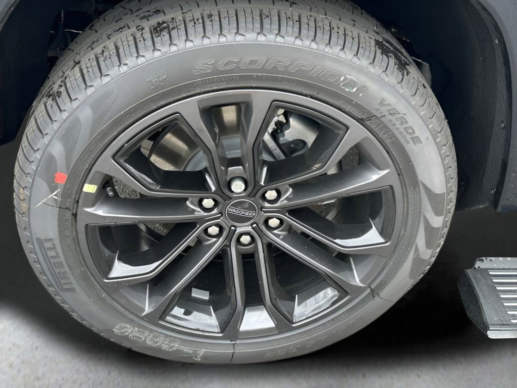 New 2024 Jeep Grand Wagoneer L Series II w/ Quick Order Packagew 28T image 24