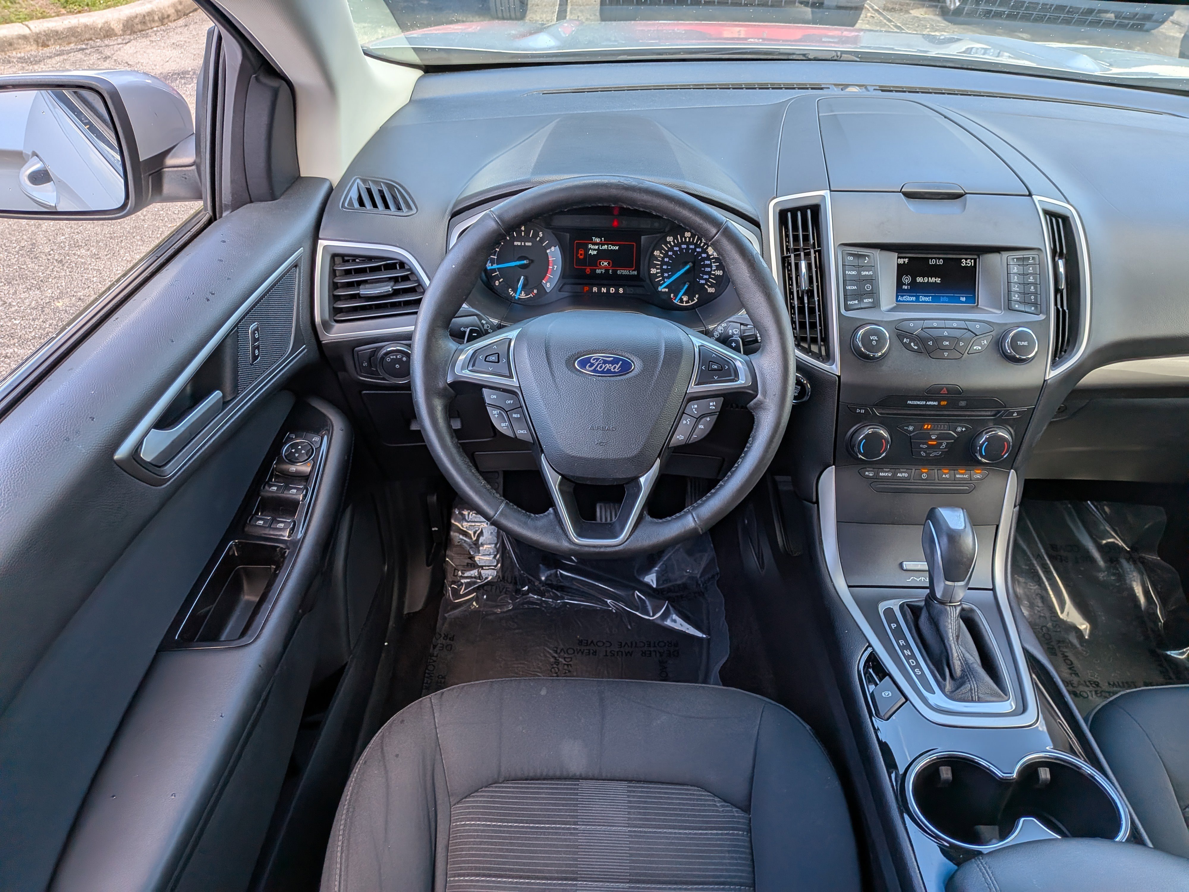 Used 2015 Ford Edge SEL FWD image 18