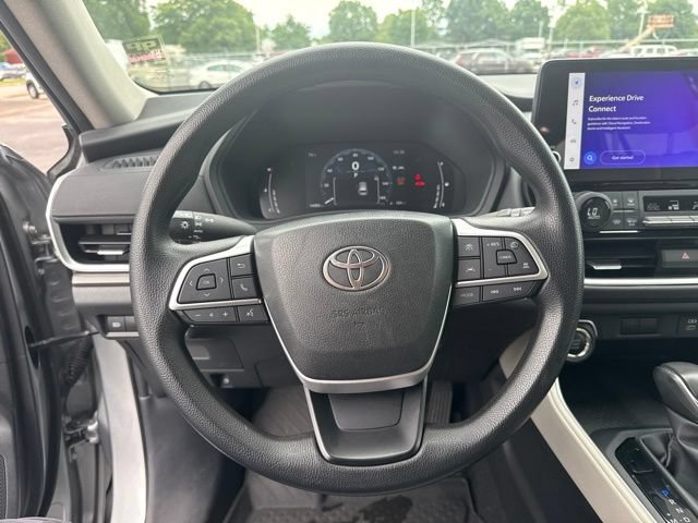 Used 2025 Toyota Grand Highlander FWD image 29