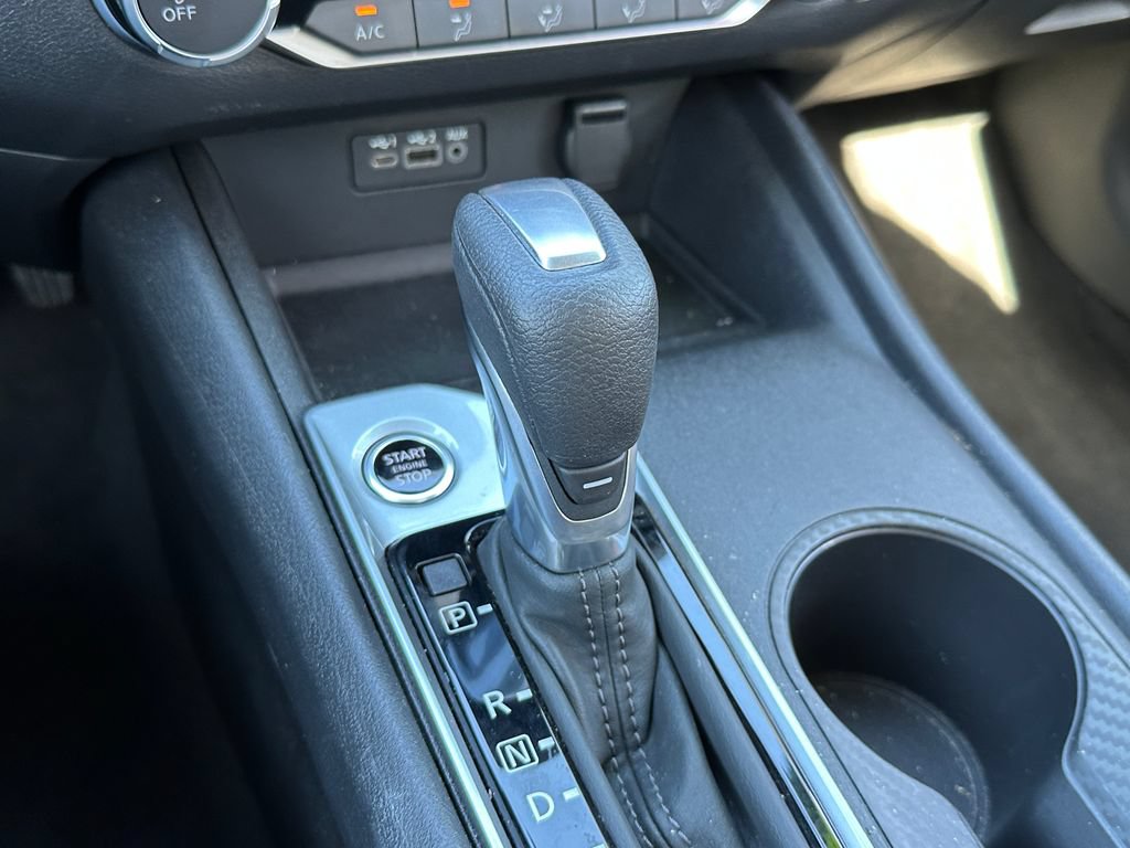 Used 2025 Nissan Altima 2.5 S FWD image 28
