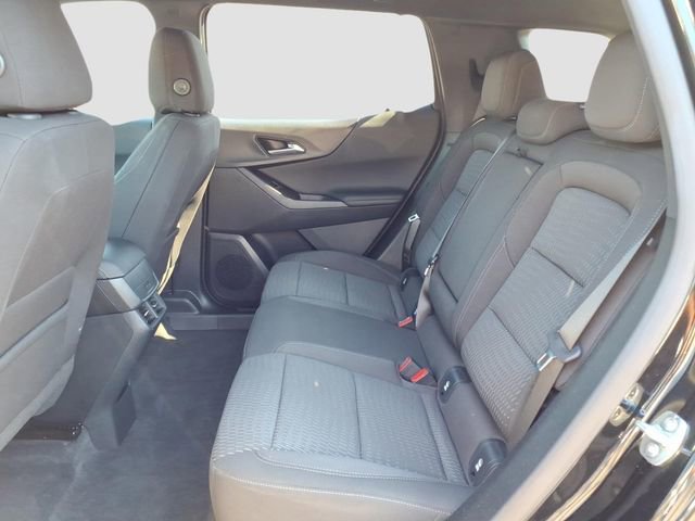 Used 2026 Chevrolet Equinox LT FWD image 10