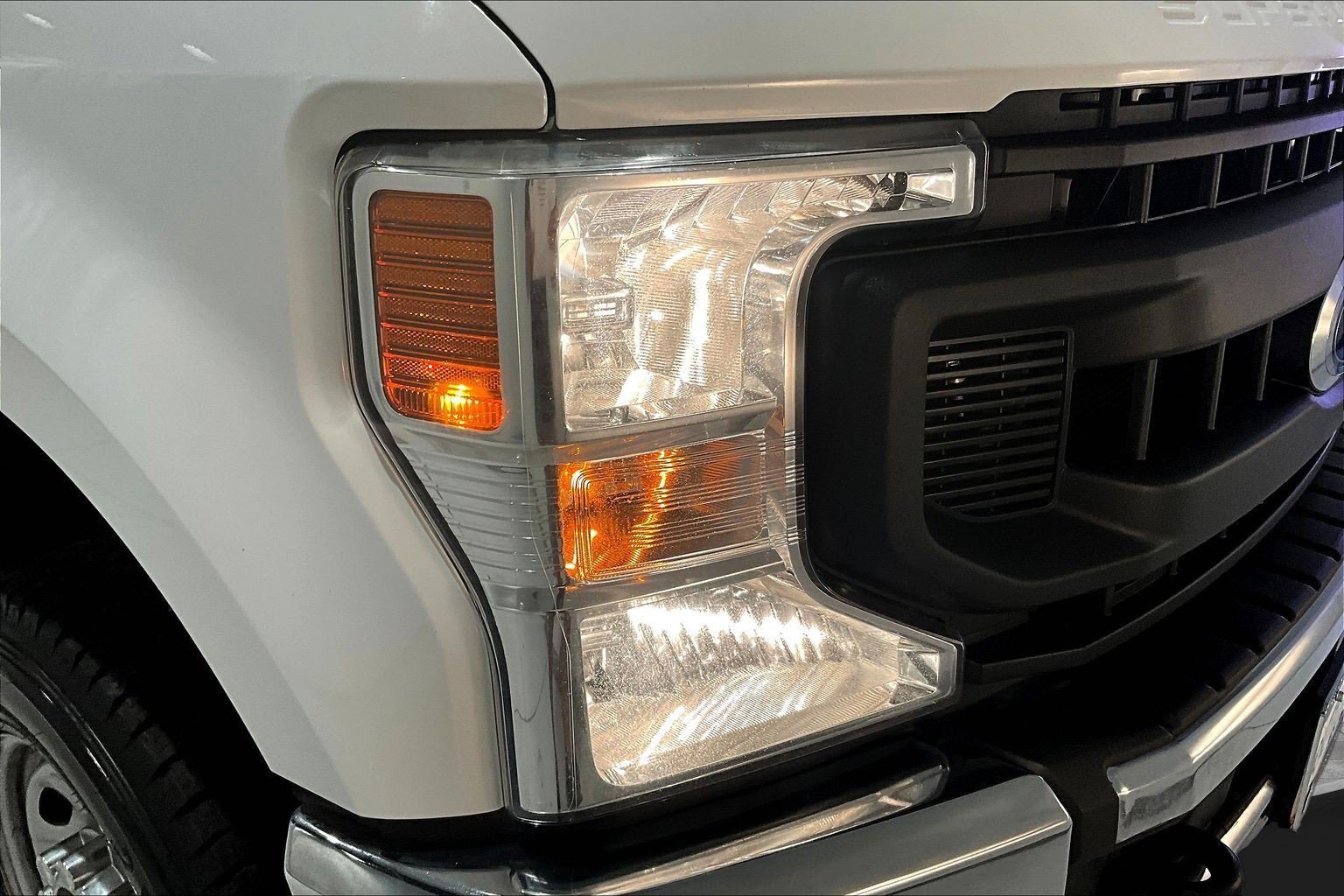 Used 2020 Ford F250 XL w/ Power Equipment Group AWD/4WD image 30