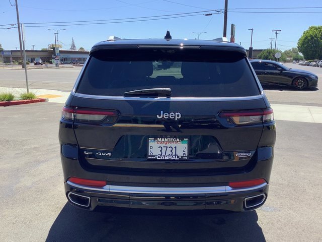 Used 2022 Jeep Grand Cherokee L Summit w/ Advanced Protech Group IV image 29