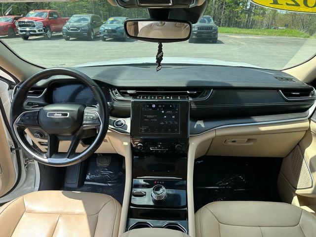 Used 2021 Jeep Grand Cherokee L Limited AWD/4WD image 12