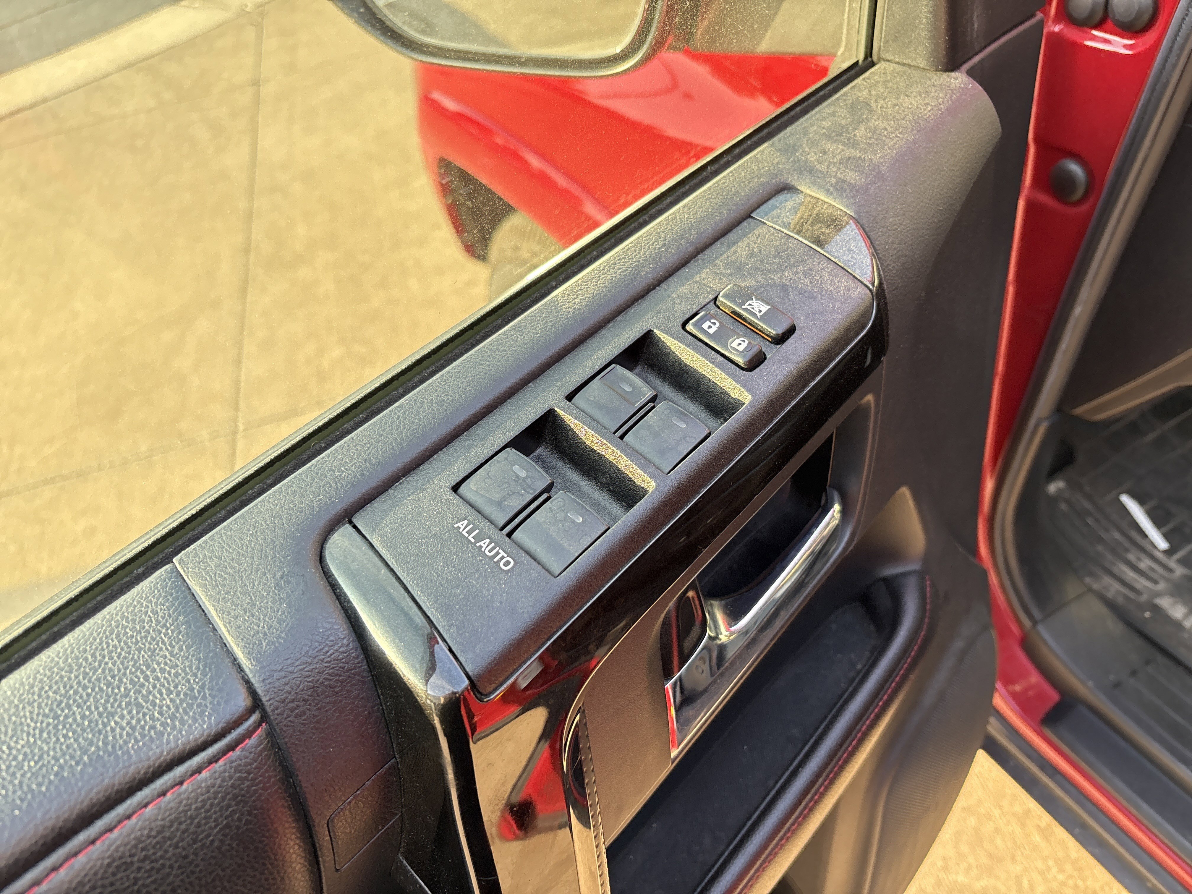 Used 2015 Toyota 4Runner Trail Premium image 24