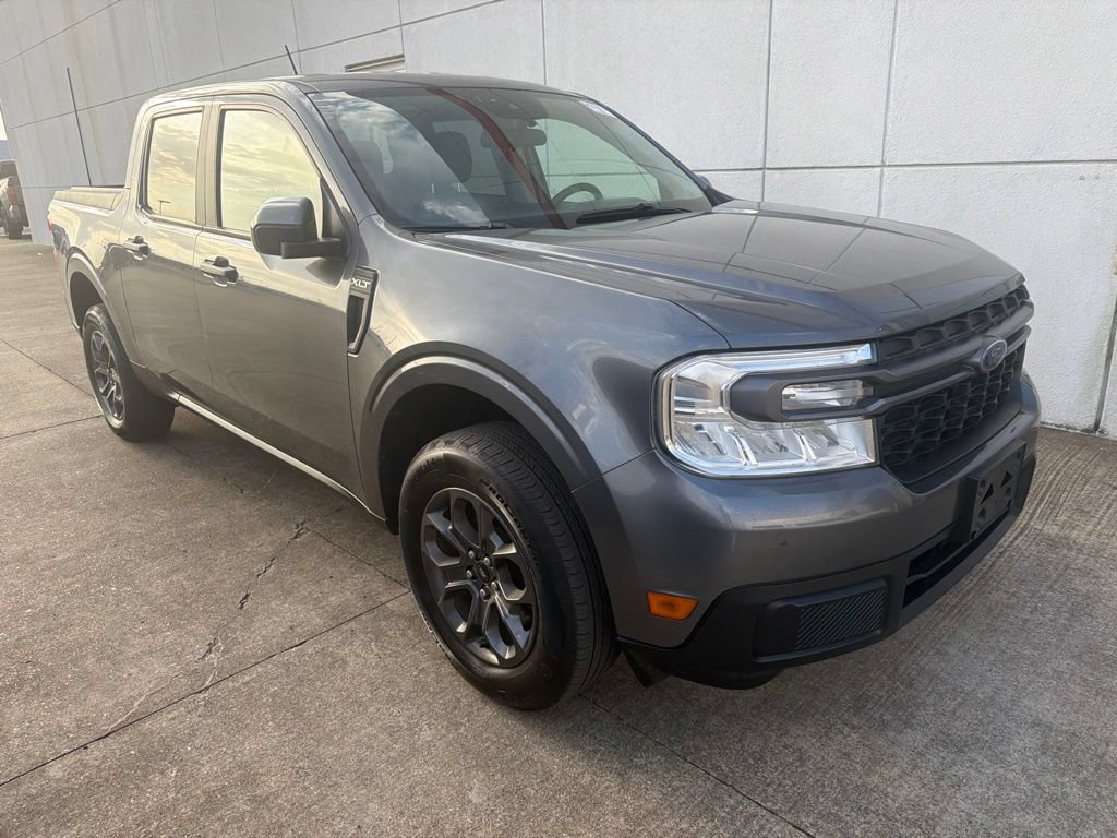 Used 2023 Ford Maverick XLT w/ XLT Luxury Package FWD image 3