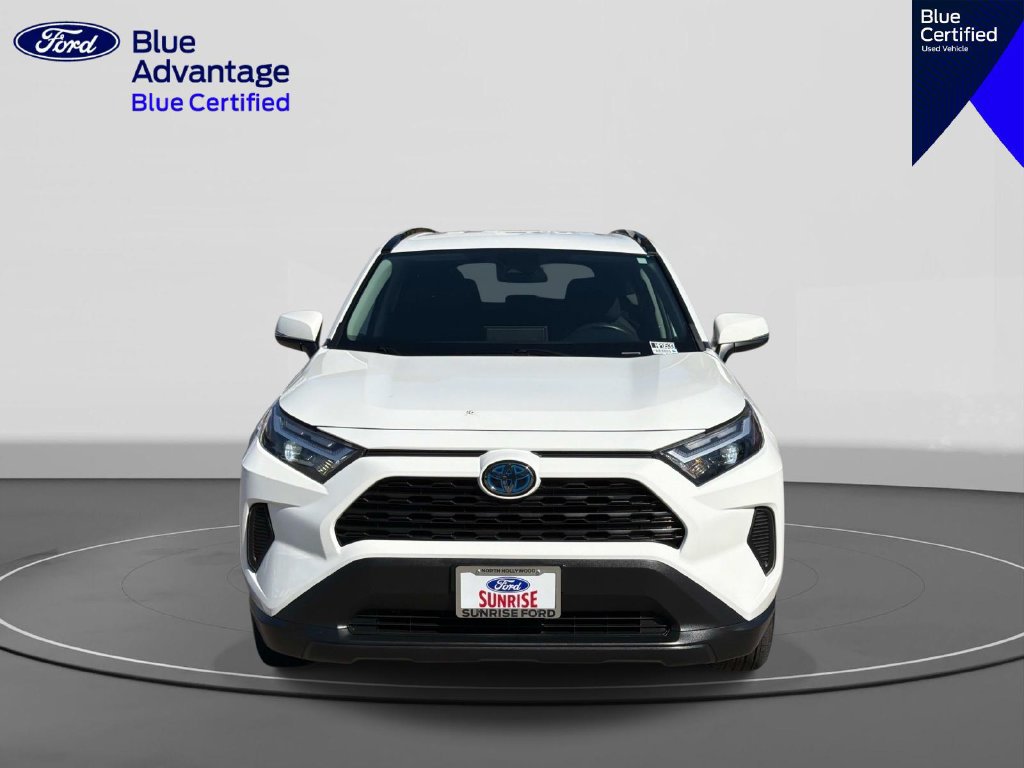 Used 2024 Toyota RAV4 LE AWD/4WD image 3