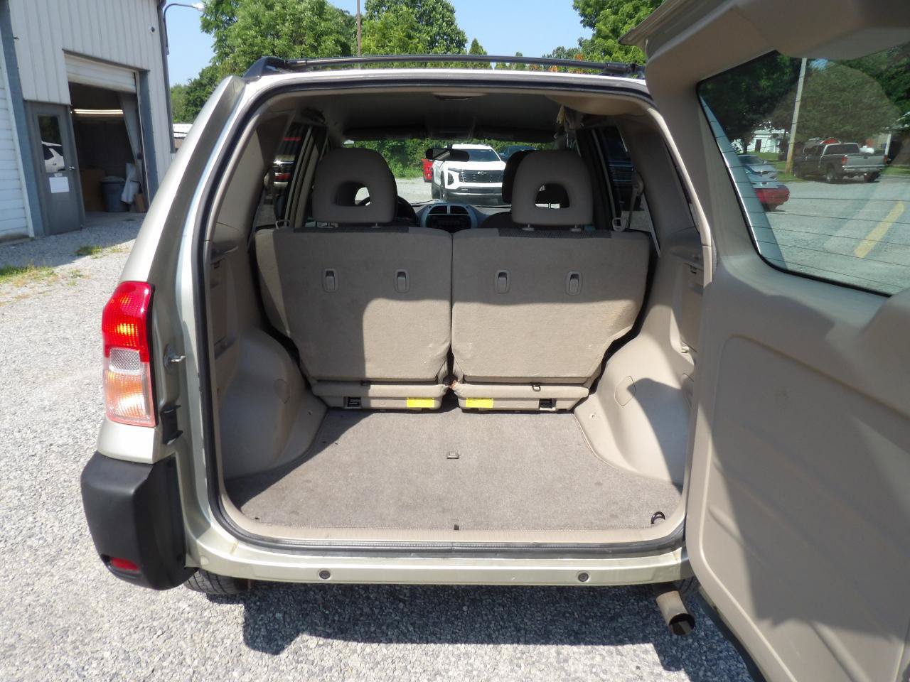 Used 2001 Toyota RAV4 2WD image 5