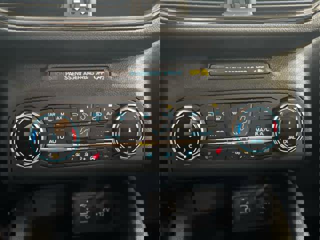 New 2025 Ford Escape ST-Line w/ Cold Weather Package image 23